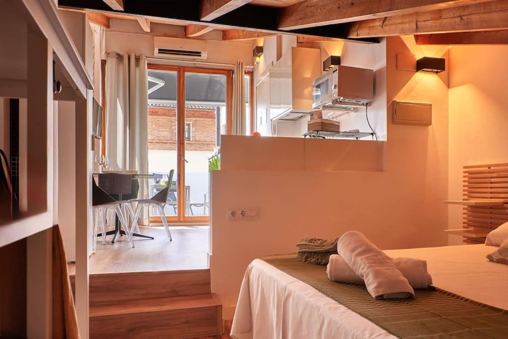 Sunny Cozy Penthouse With A Terrace At Plaza Del Carmen Valencia Bagian luar foto