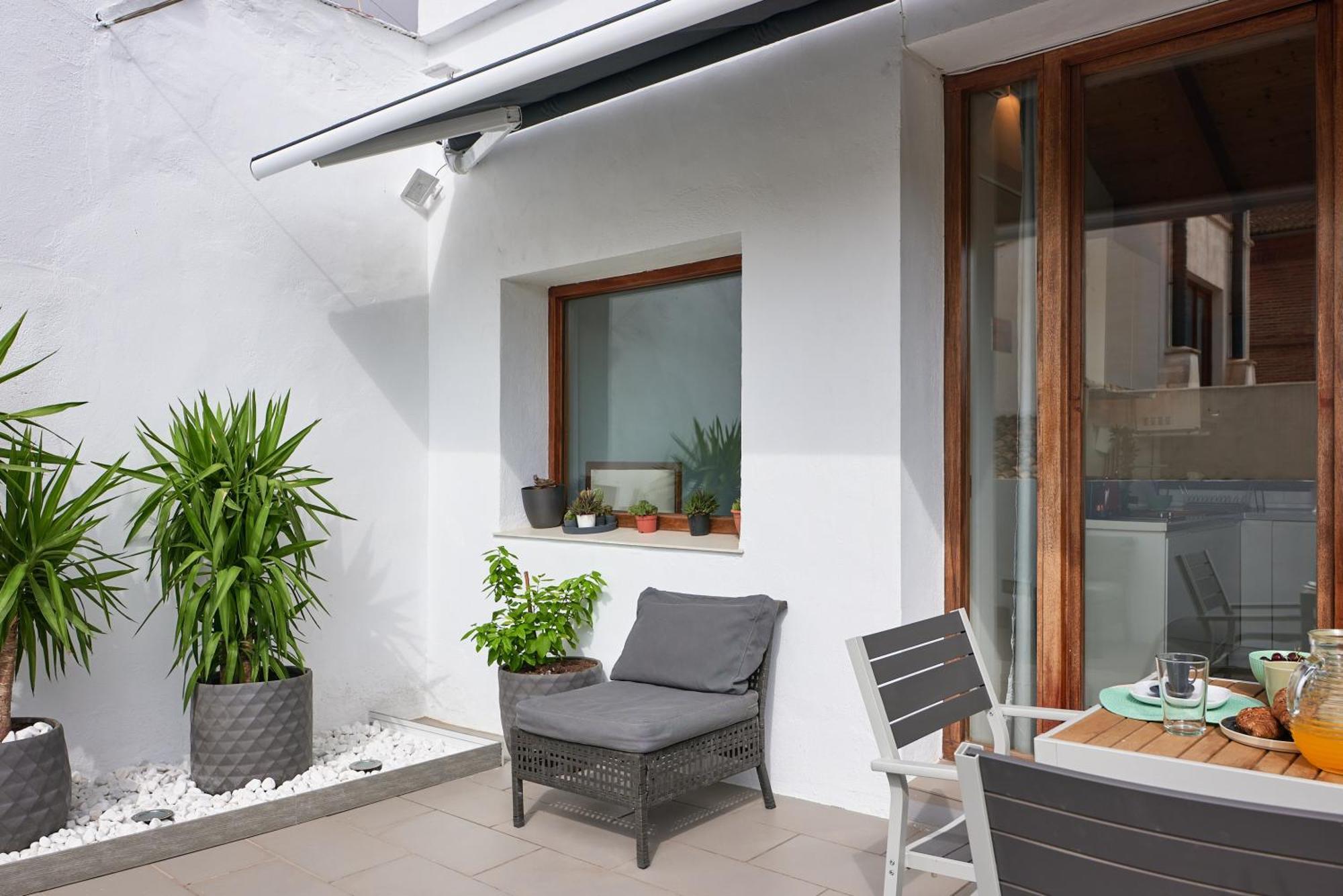 Sunny Cozy Penthouse With A Terrace At Plaza Del Carmen Valencia Bagian luar foto